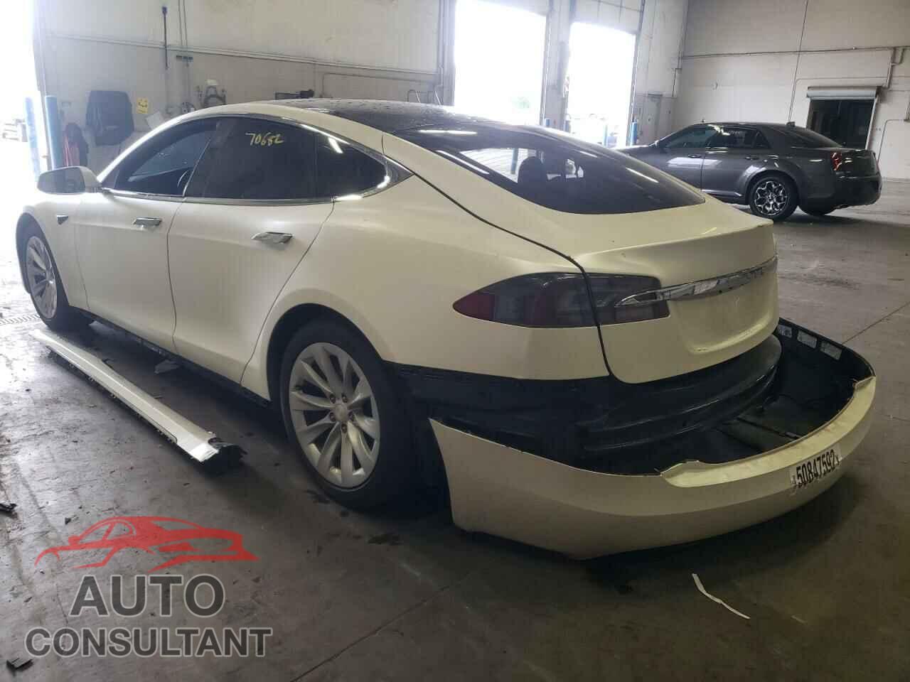 TESLA MODEL S 2018 - 5YJSA1E28JF260283