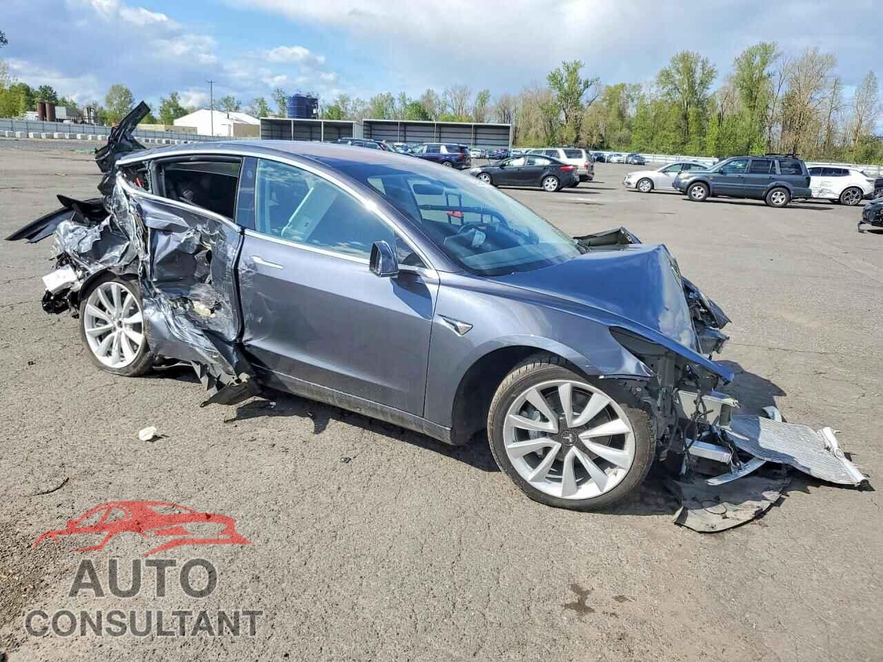 TESLA MODEL 3 2018 - 5YJ3E1EA8JF050976