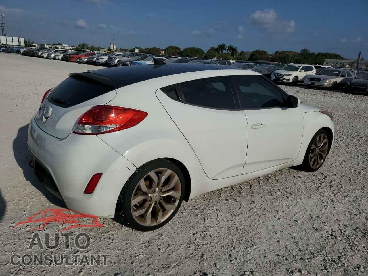 HYUNDAI VELOSTER 2013 - KMHTC6AD2DU156639