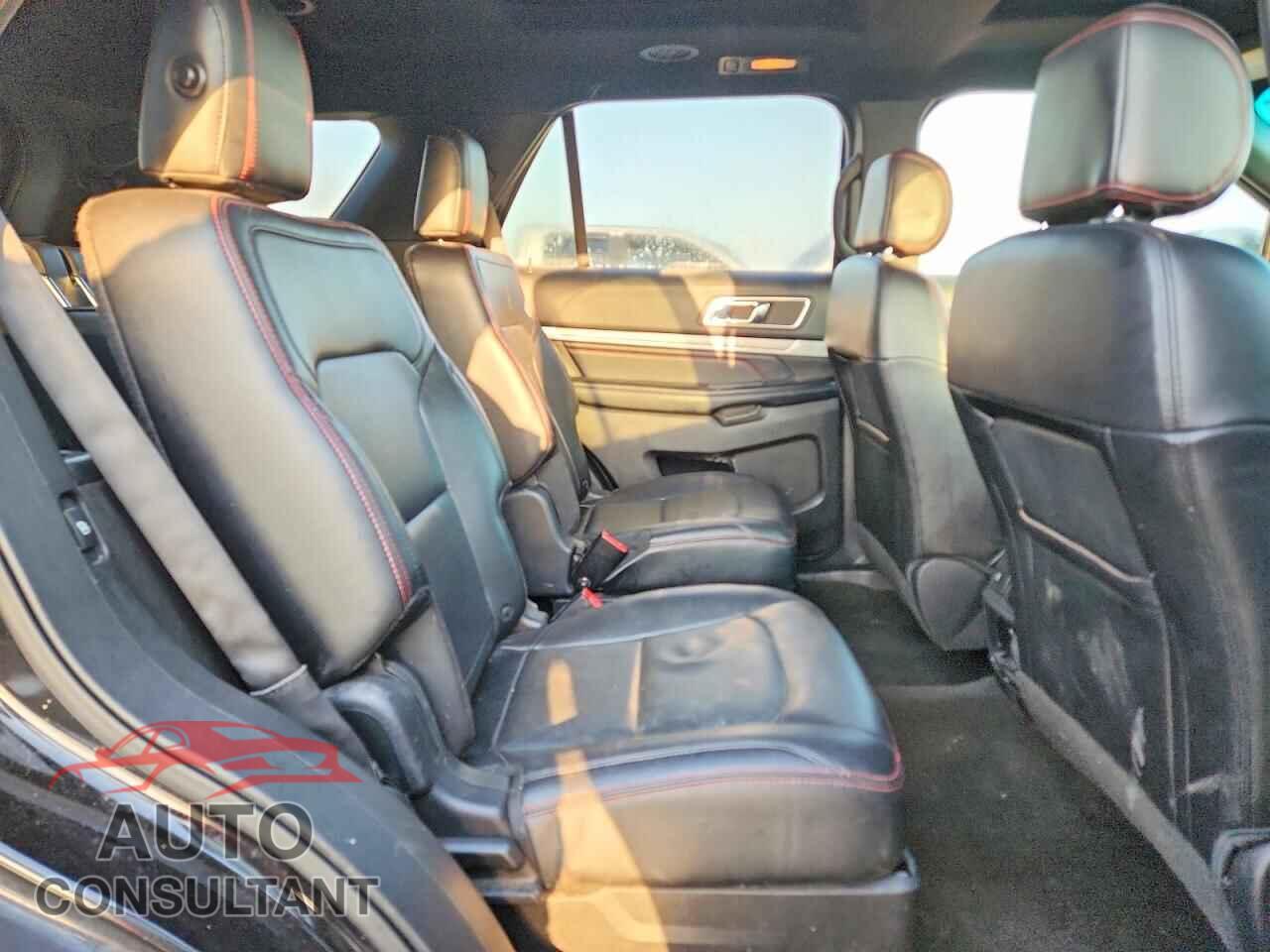 FORD EXPLORER 2016 - 1FM5K8GT2GGA84575
