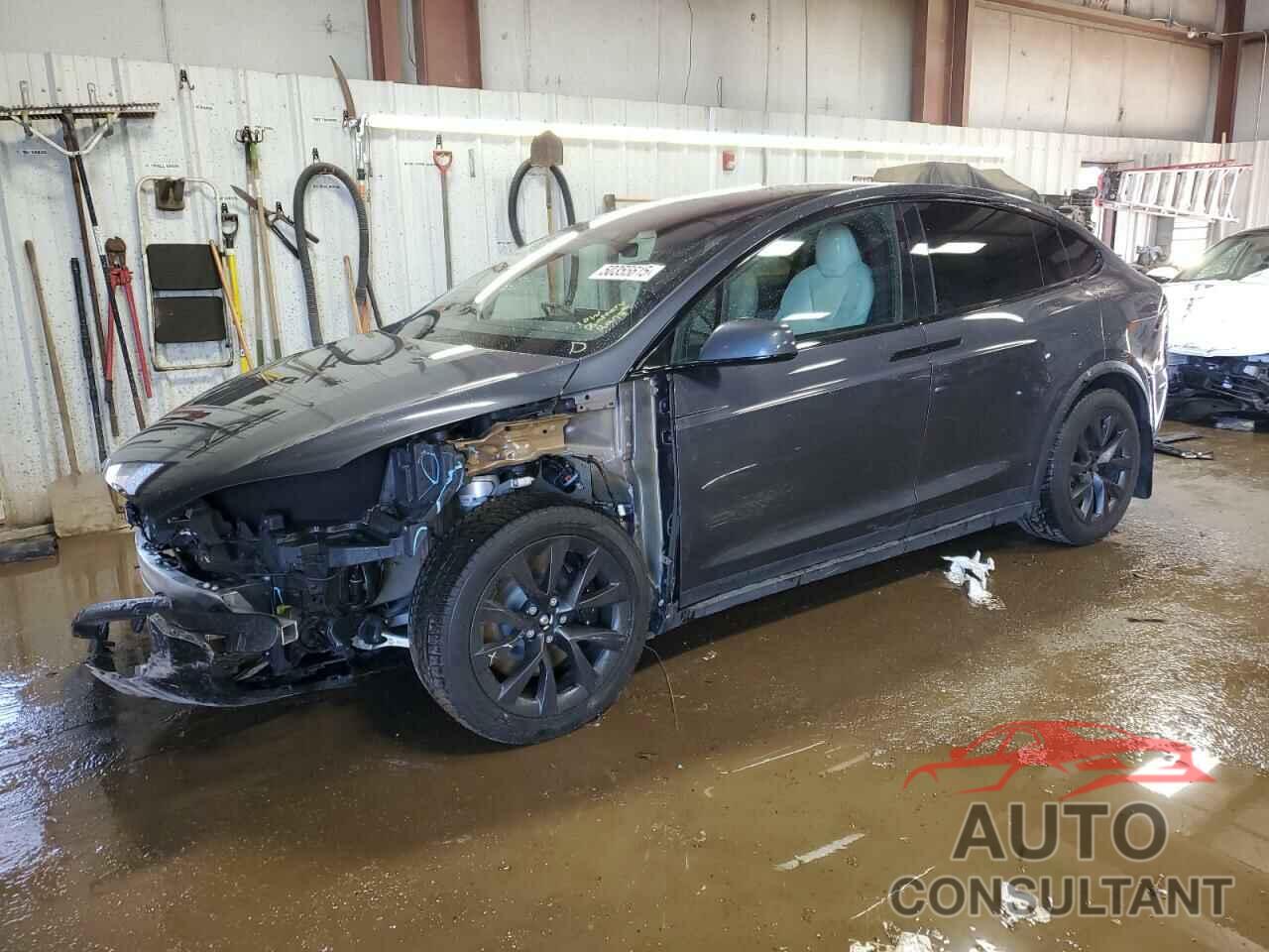 TESLA MODEL X 2023 - 7SAXCBE6XPF373589