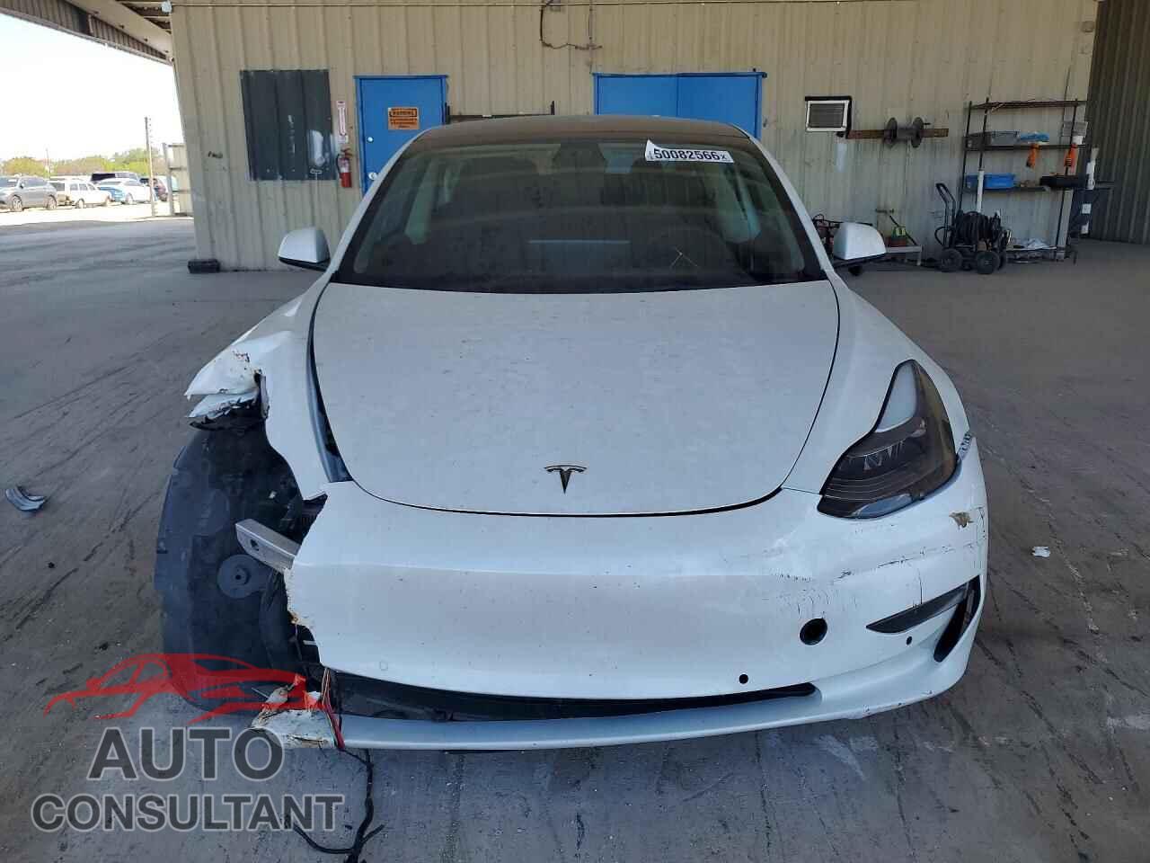 TESLA MODEL 3 2021 - 5YJ3E1EA4MF096227