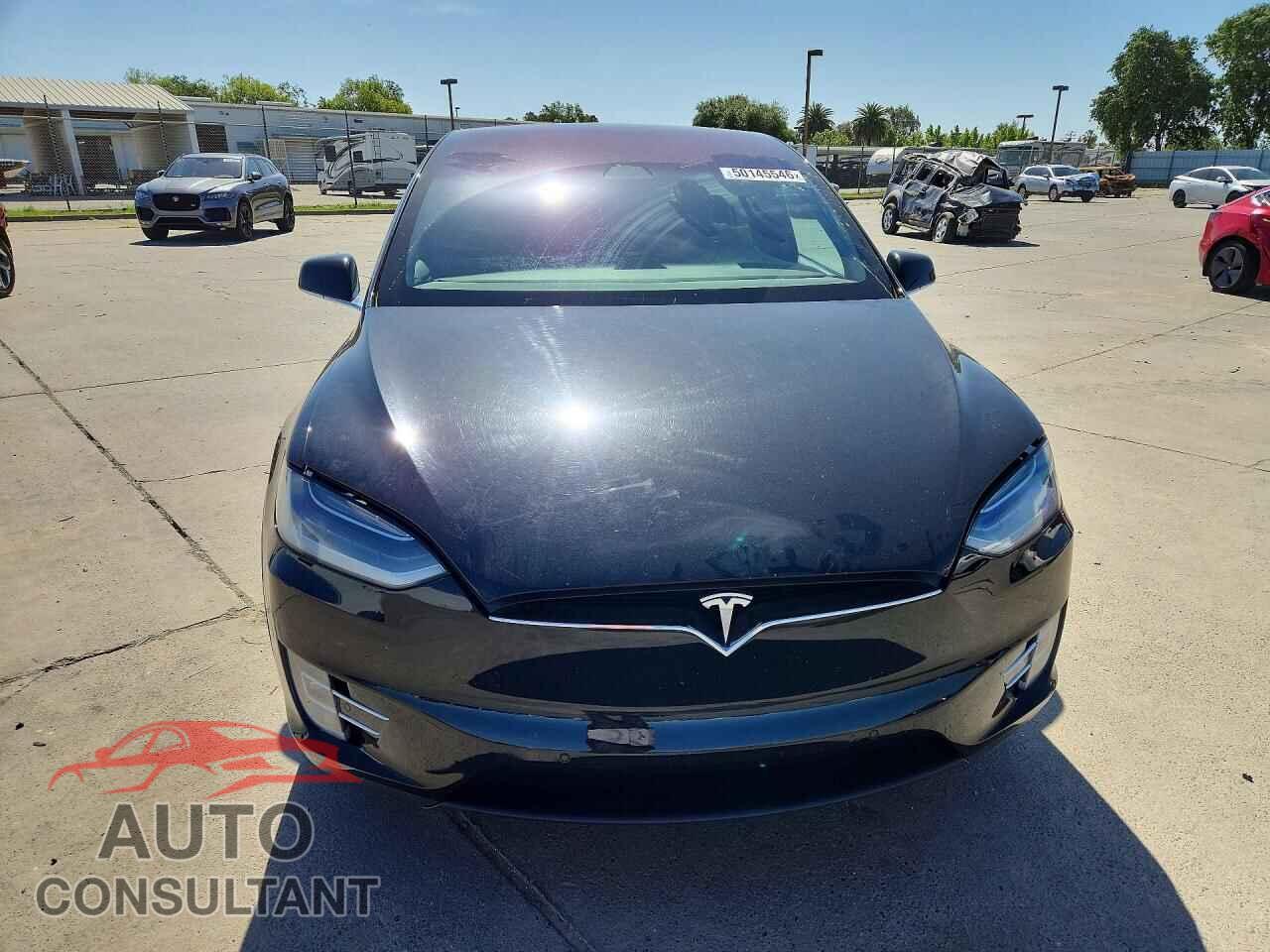 TESLA MODEL X 2019 - 5YJXCAE27KF211593