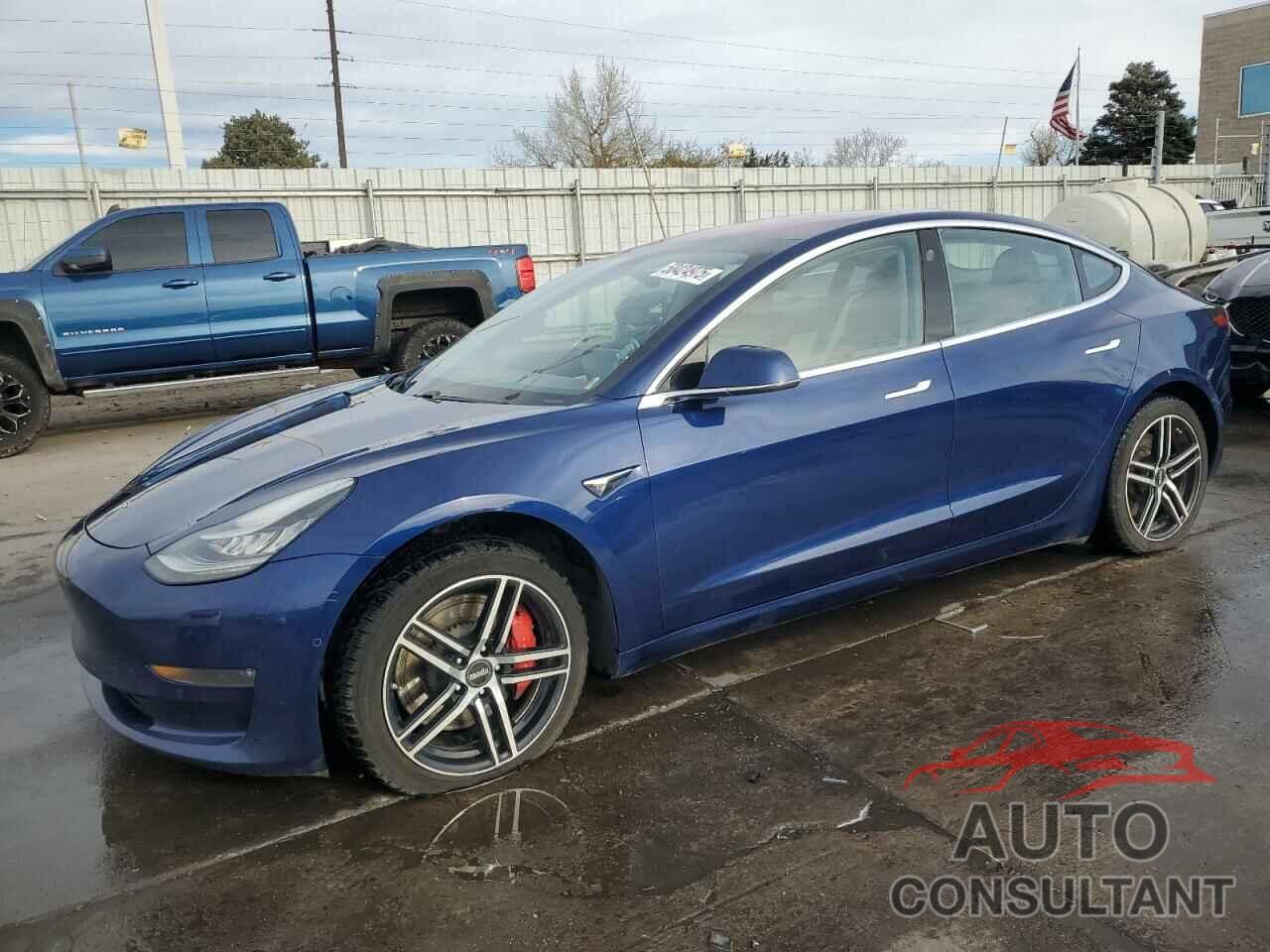 TESLA MODEL 3 2018 - 5YJ3E1EB2JF074148
