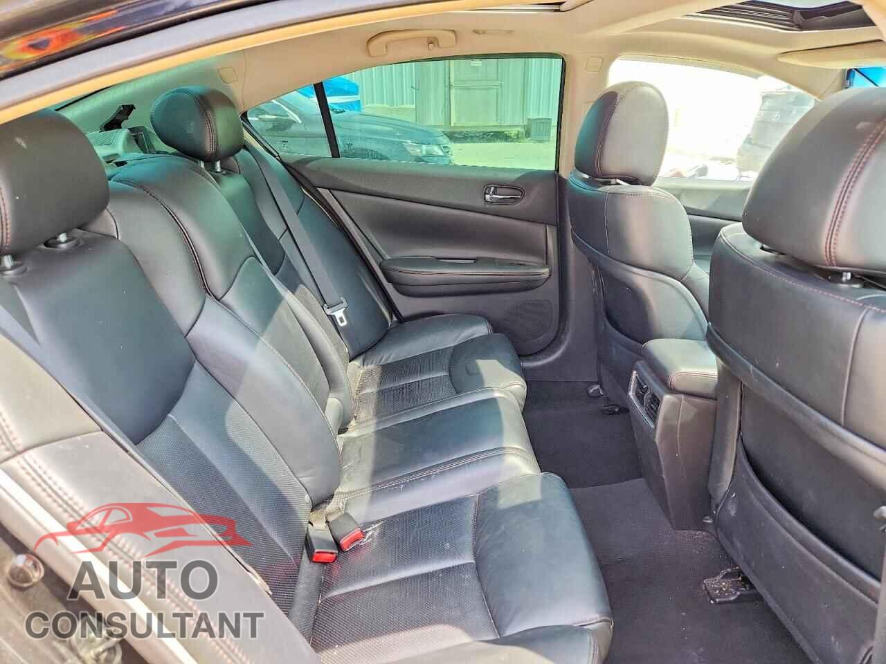 NISSAN MAXIMA 2011 - 1N4AA5AP8BC817380