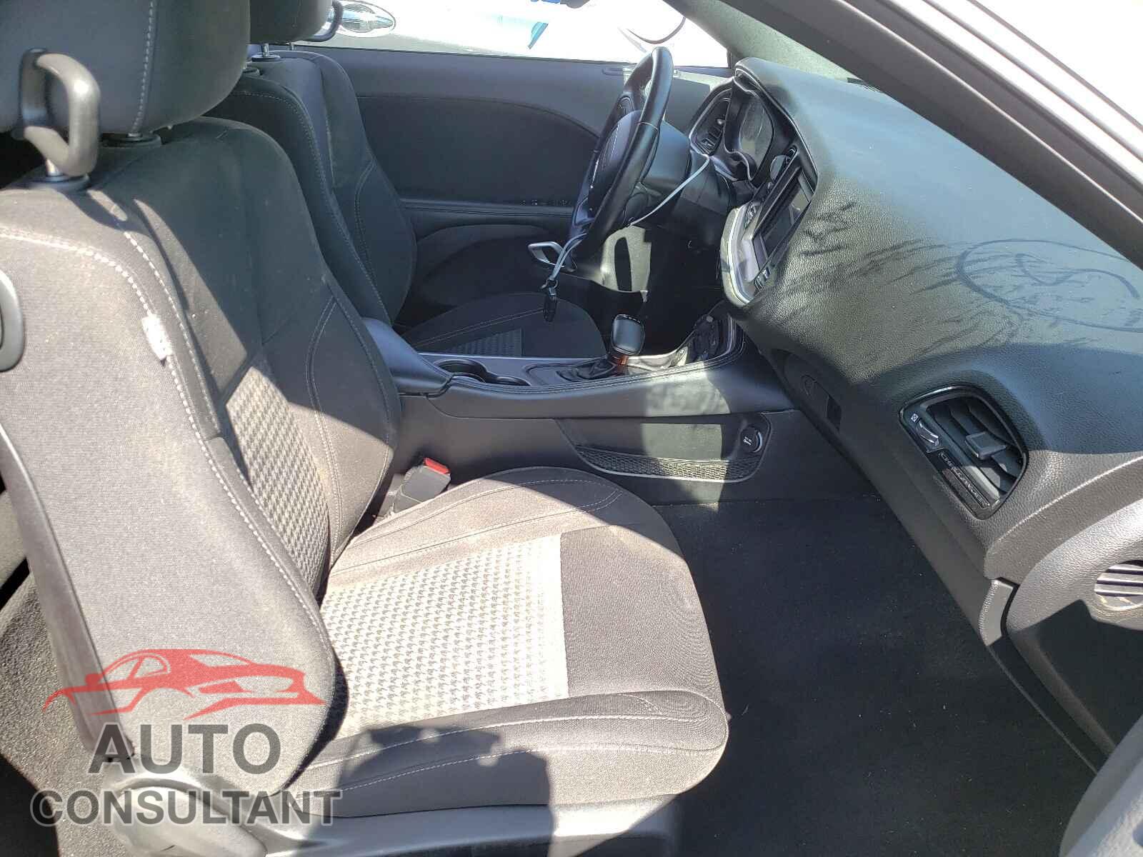 DODGE CHALLENGER 2019 - 2C3CDZGG8KH759698