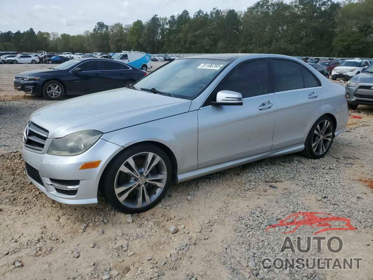MERCEDES-BENZ C-CLASS 2013 - WDDGF5HB6DA772704