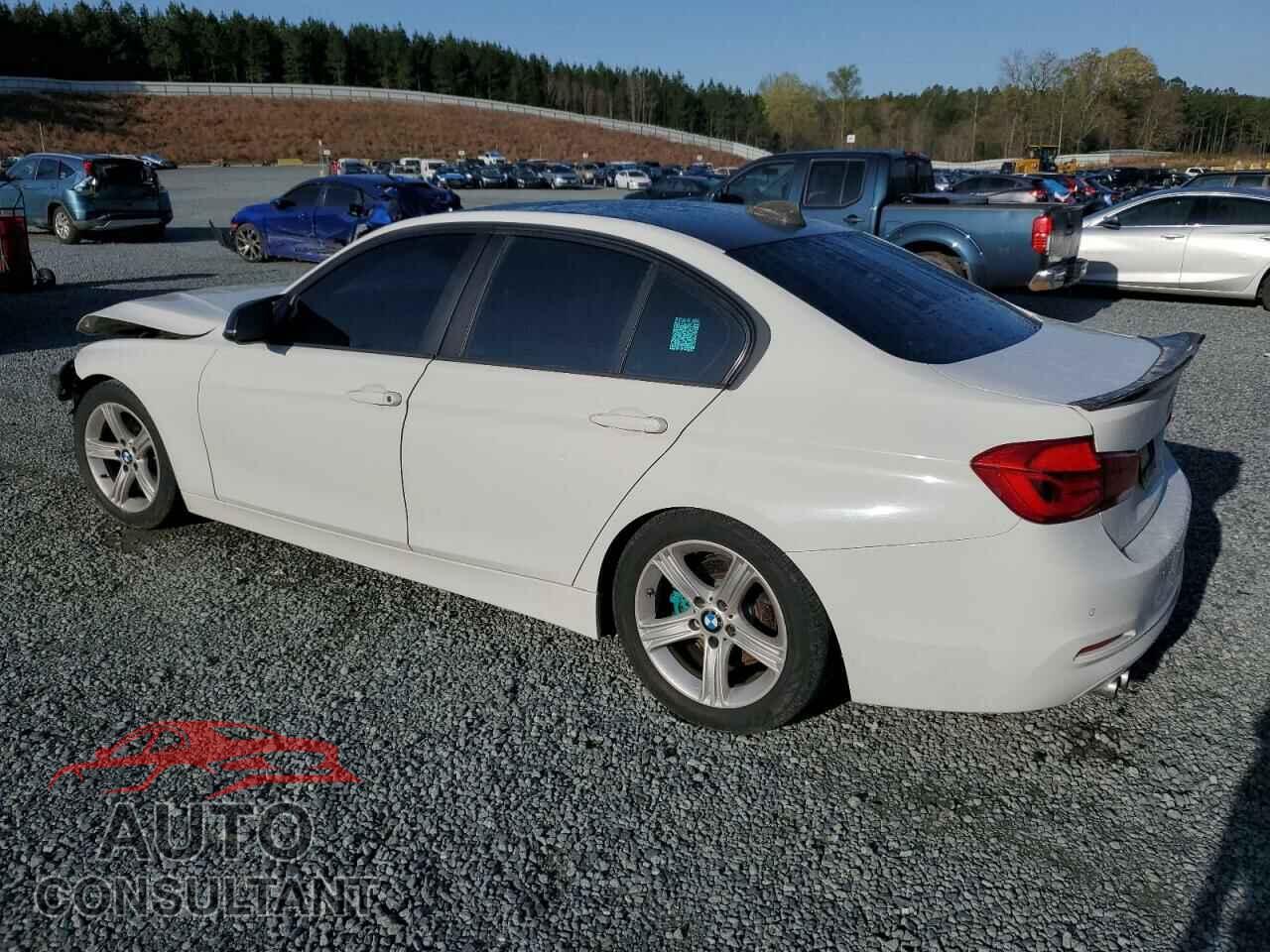 BMW 3 SERIES 2017 - WBA8E1G33HNU17232