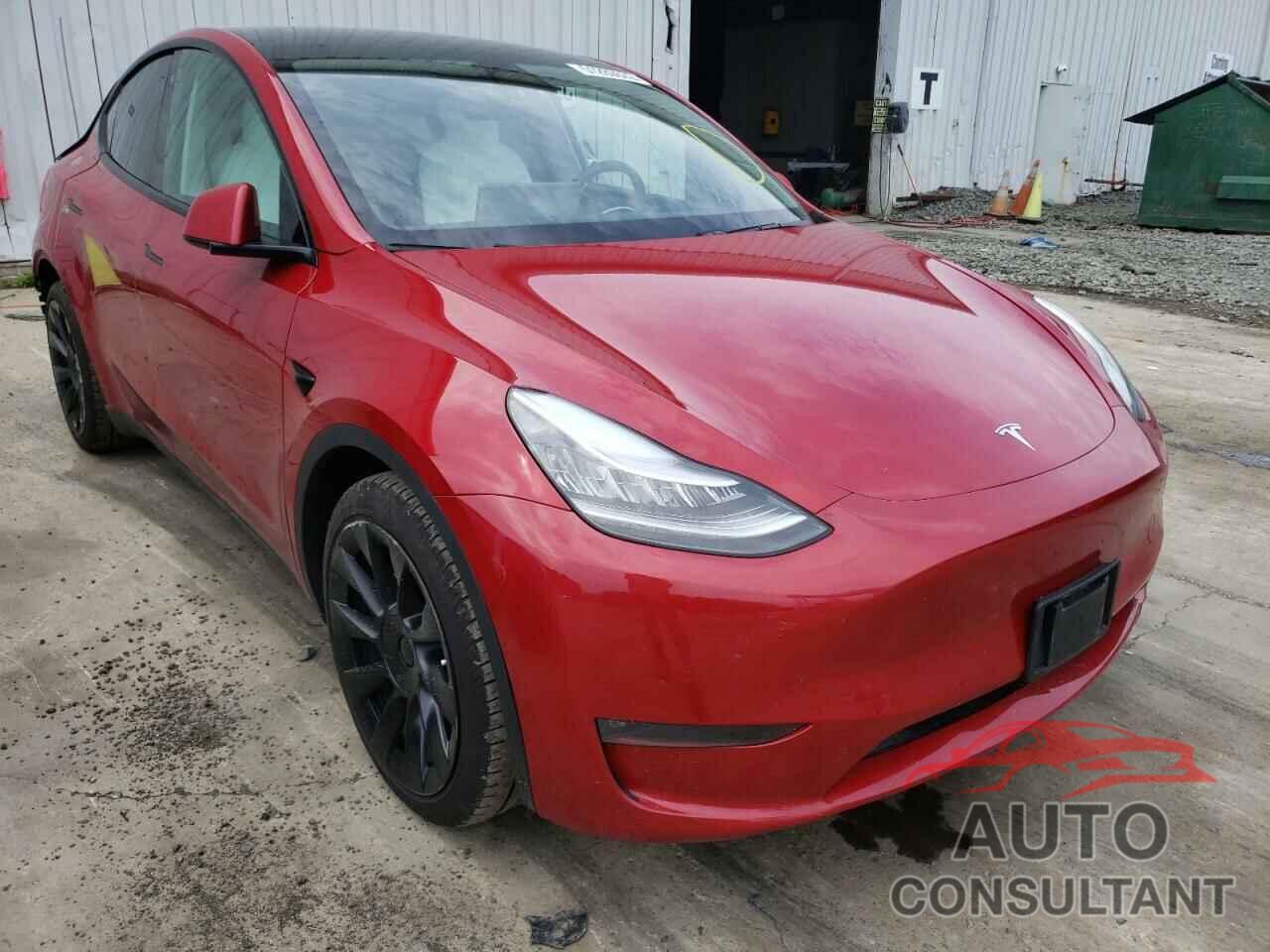 TESLA MODEL Y 2021 - 5YJYGDEE2MF072318