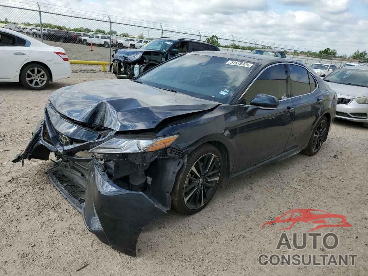 TOYOTA CAMRY 2019 - 4T1B61HK0KU244788