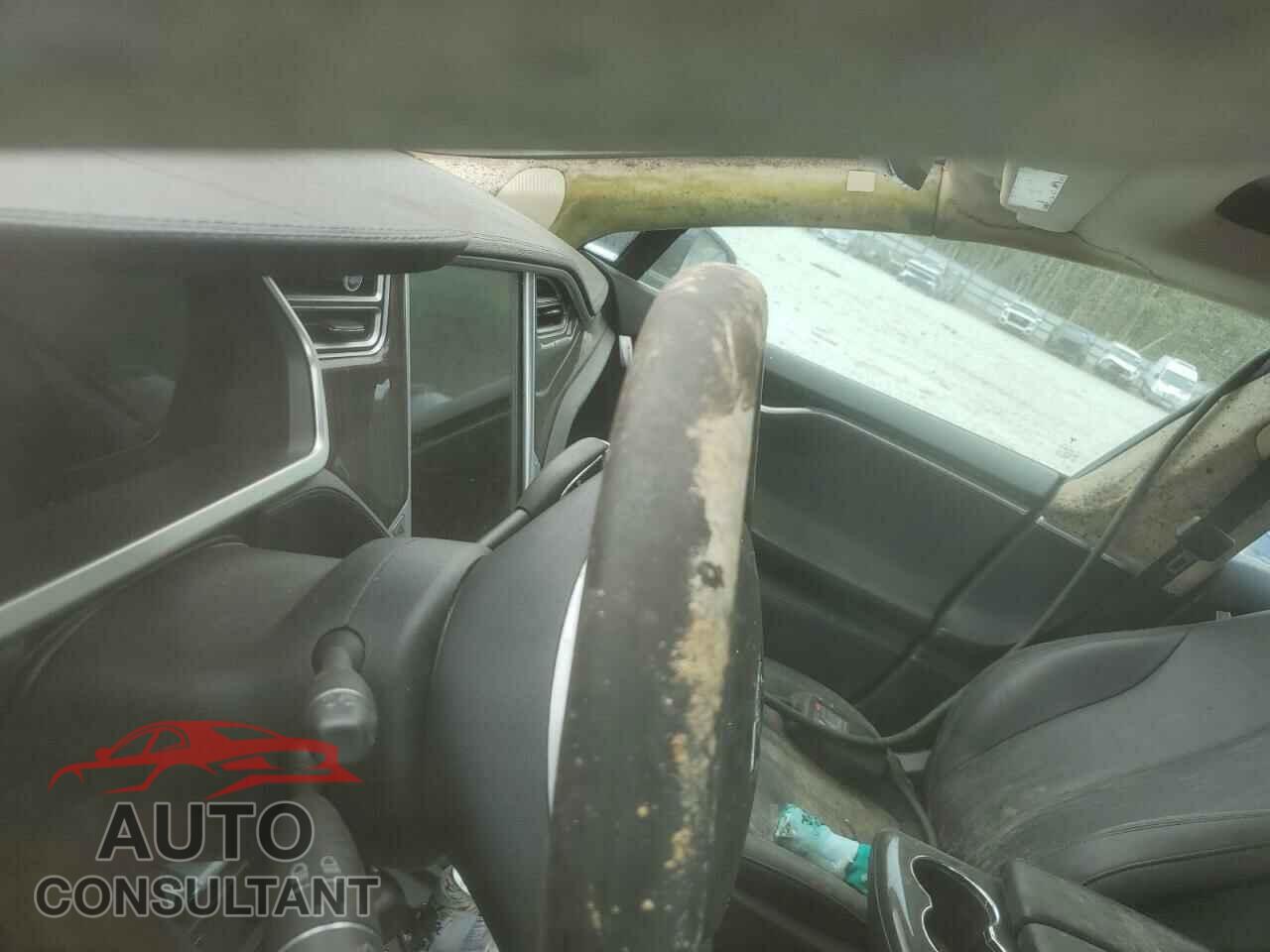 TESLA MODEL S 2013 - 5YJSA1DN6DFP23117