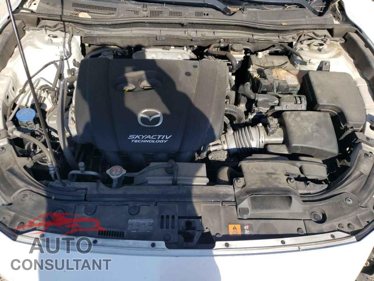 MAZDA 3 2017 - 3MZBN1W33HM127882