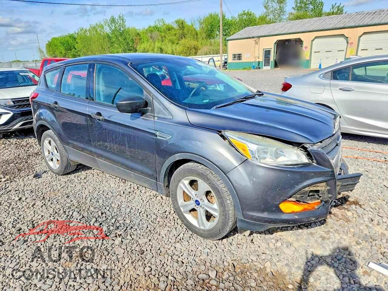 FORD ESCAPE 2015 - 1FMCU0F73FUB79010
