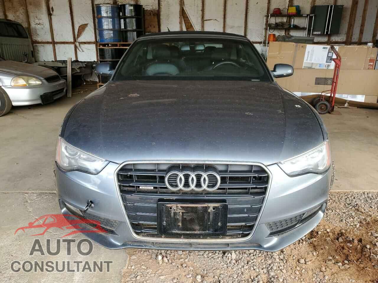 AUDI A5 2013 - WAULFAFH8DN003166