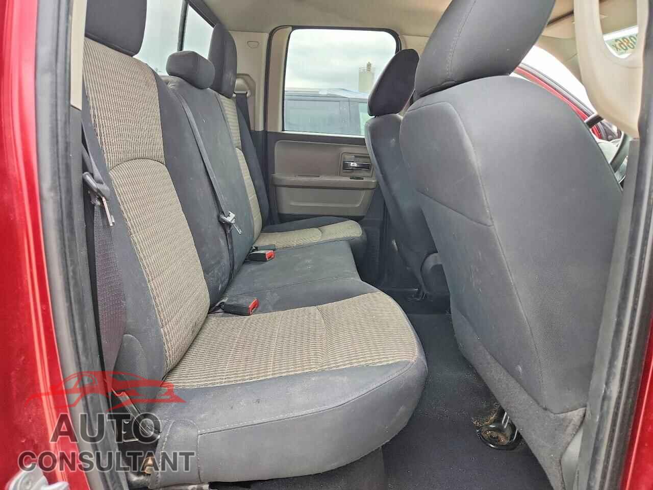 DODGE RAM 1500 2012 - 1C6RD7GT0CS166345