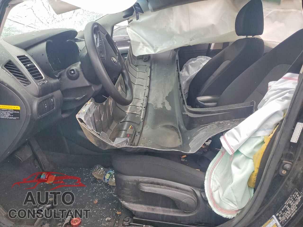 KIA FORTE 2017 - 3KPFK4A71HE058158