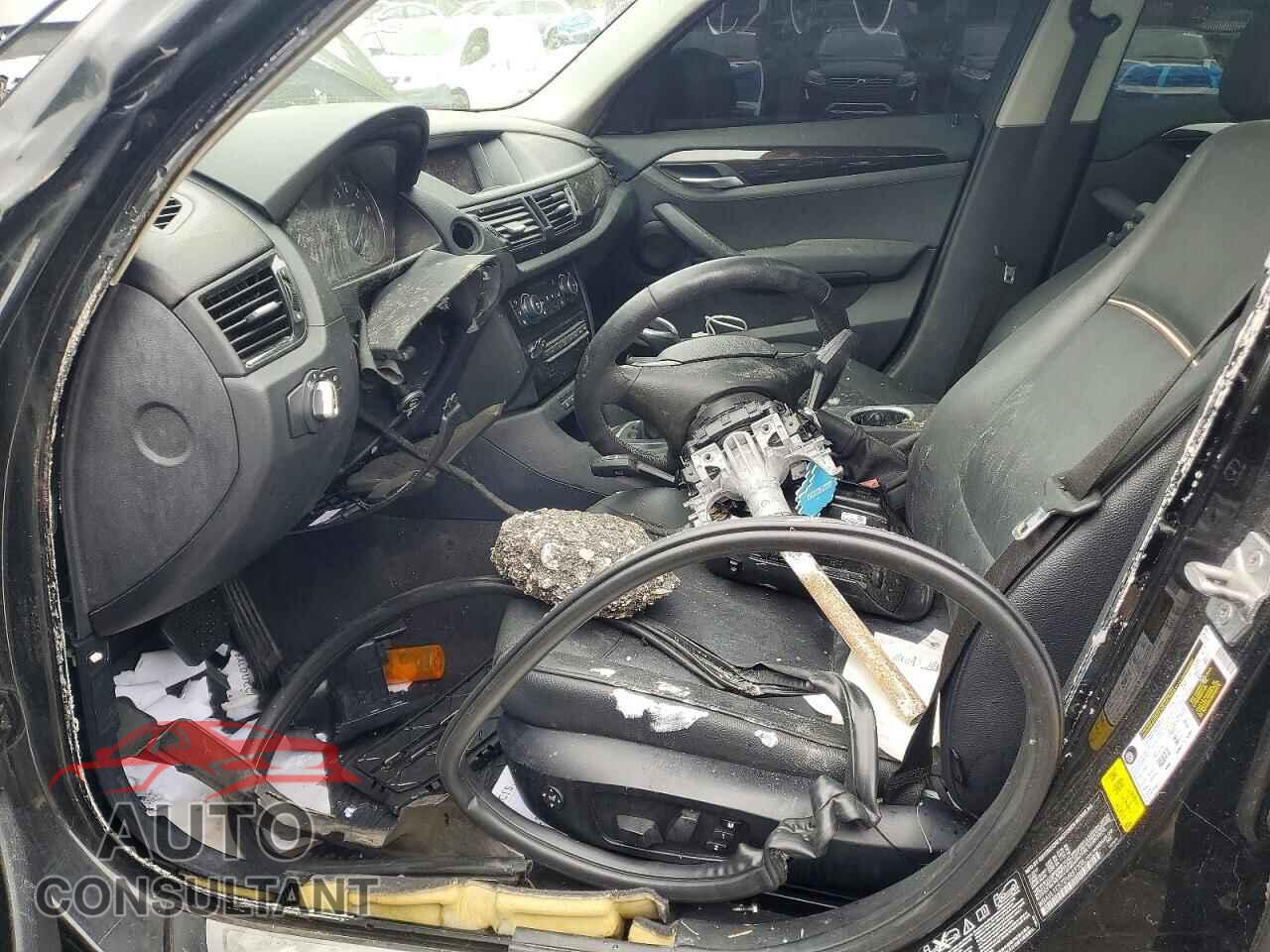 BMW X1 2013 - WBAVL1C57DVR87308