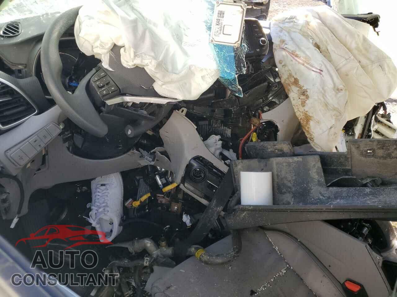 HYUNDAI TUCSON 2020 - KM8J2CA48LU111096