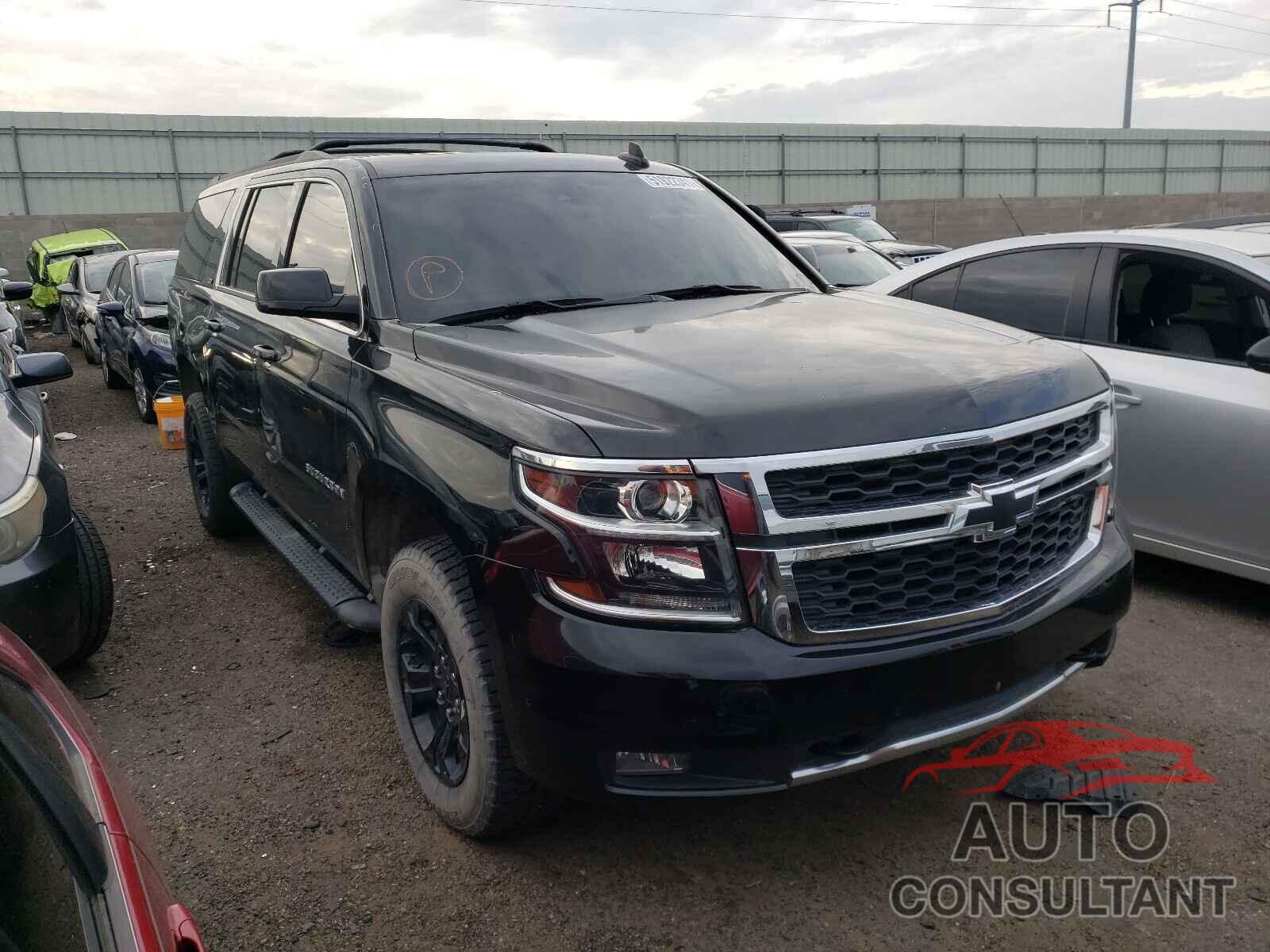 CHEVROLET SUBURBAN 2017 - 1GNSKHKCXHR397420