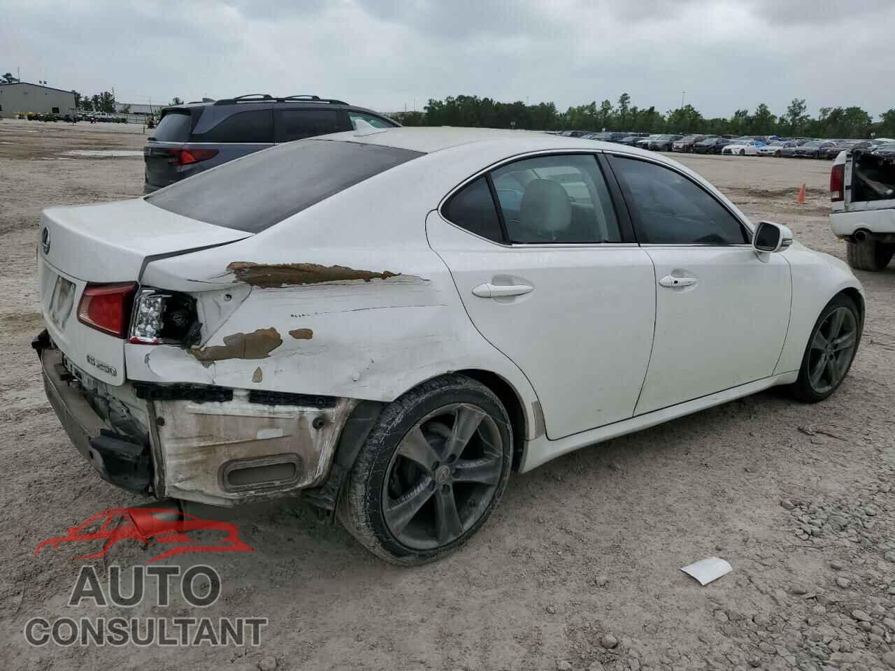 LEXUS IS 2012 - JTHBF5C28C5167519