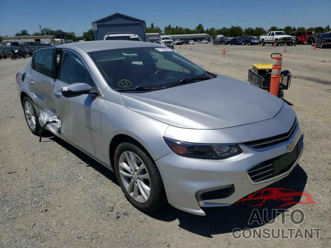 CHEVROLET MALIBU 2017 - 1G1ZE5ST1HF149810