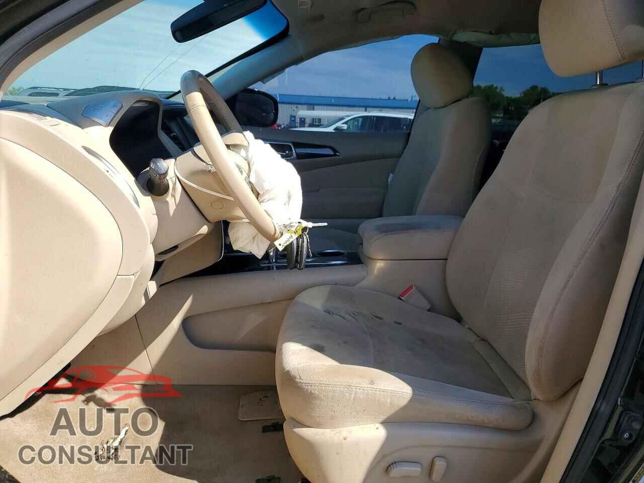 NISSAN PATHFINDER 2015 - 5N1AR2MN7FC627356