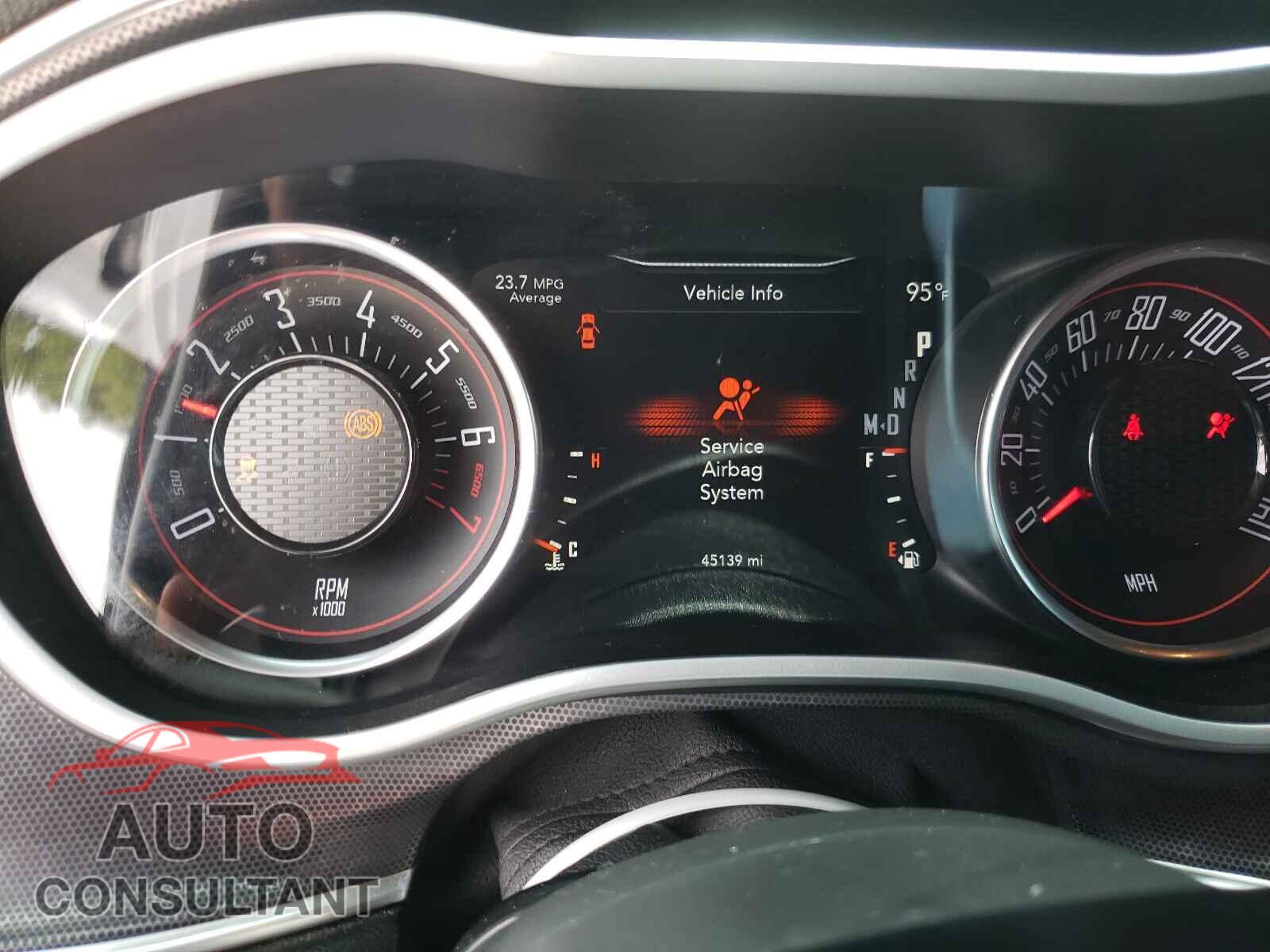 DODGE CHALLENGER 2017 - 2C3CDZAG5HH572811