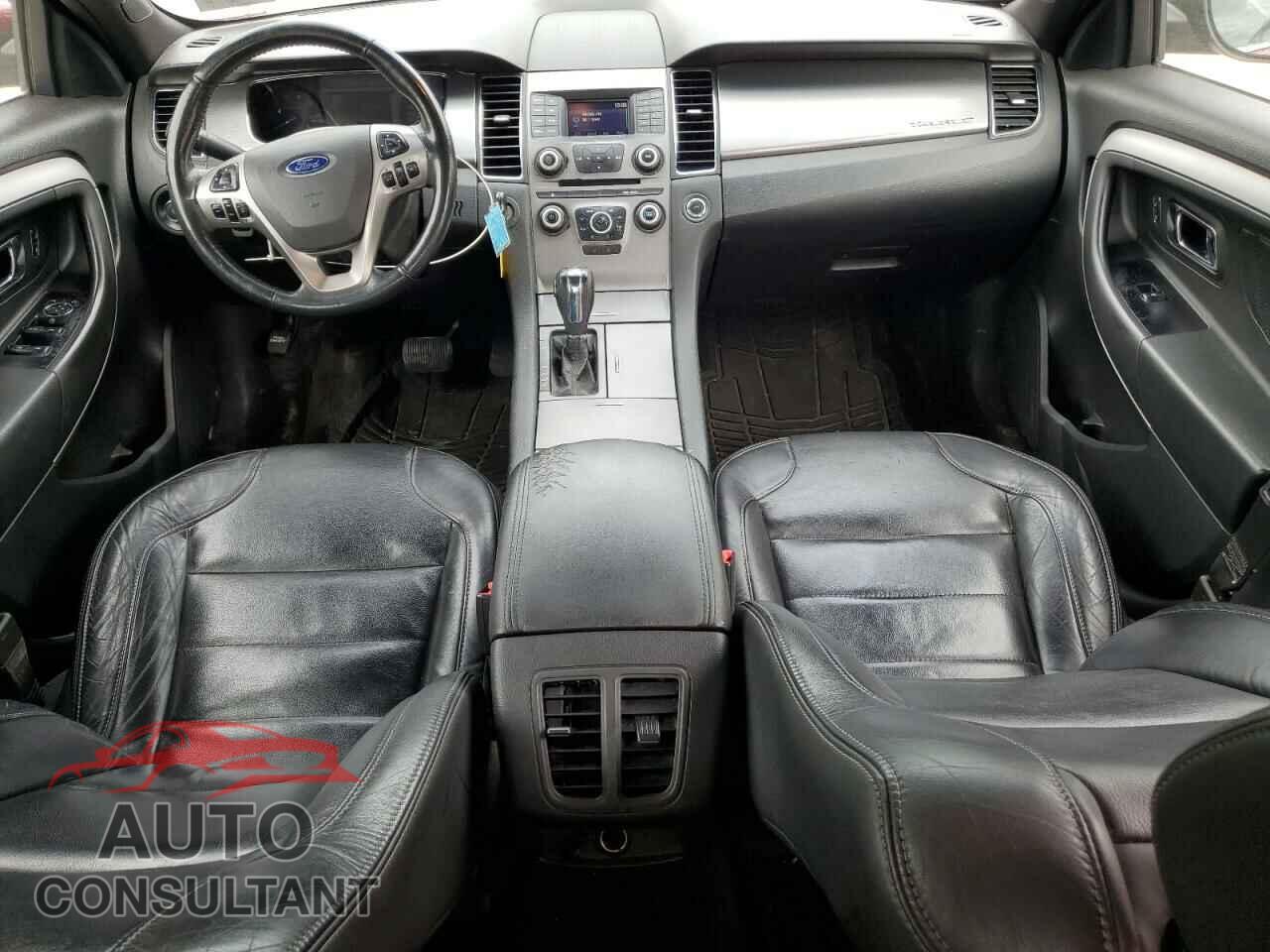 FORD TAURUS 2017 - 1FAHP2H86HG122410