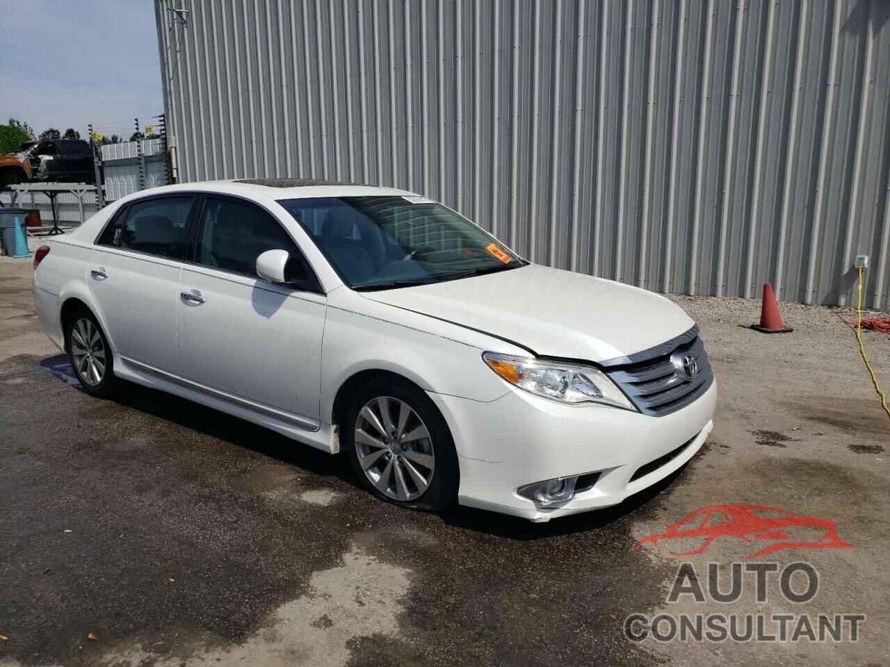 TOYOTA AVALON 2011 - 4T1BK3DB8BU402209