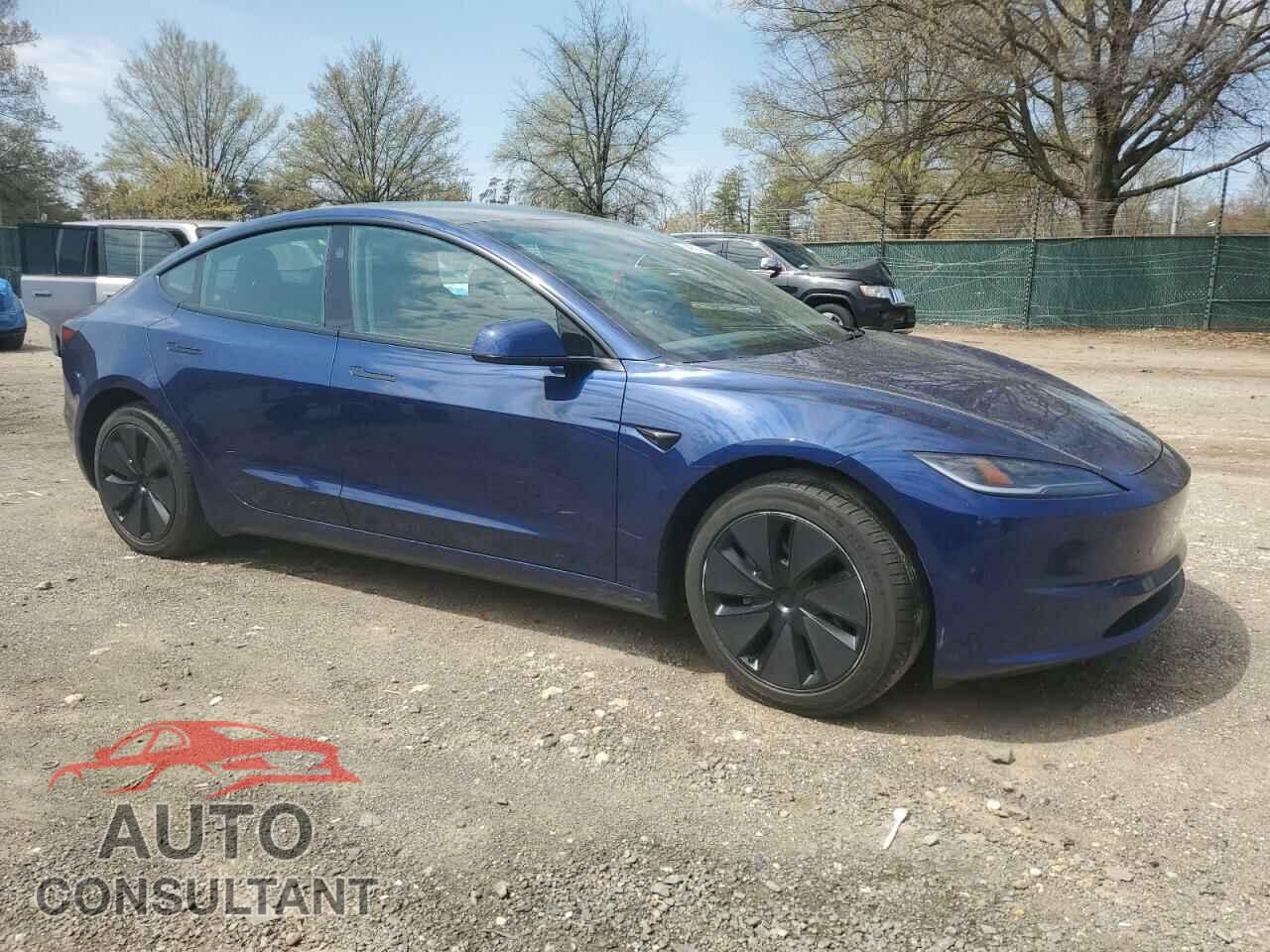TESLA MODEL 3 2024 - 5YJ3E1EA9RF748279