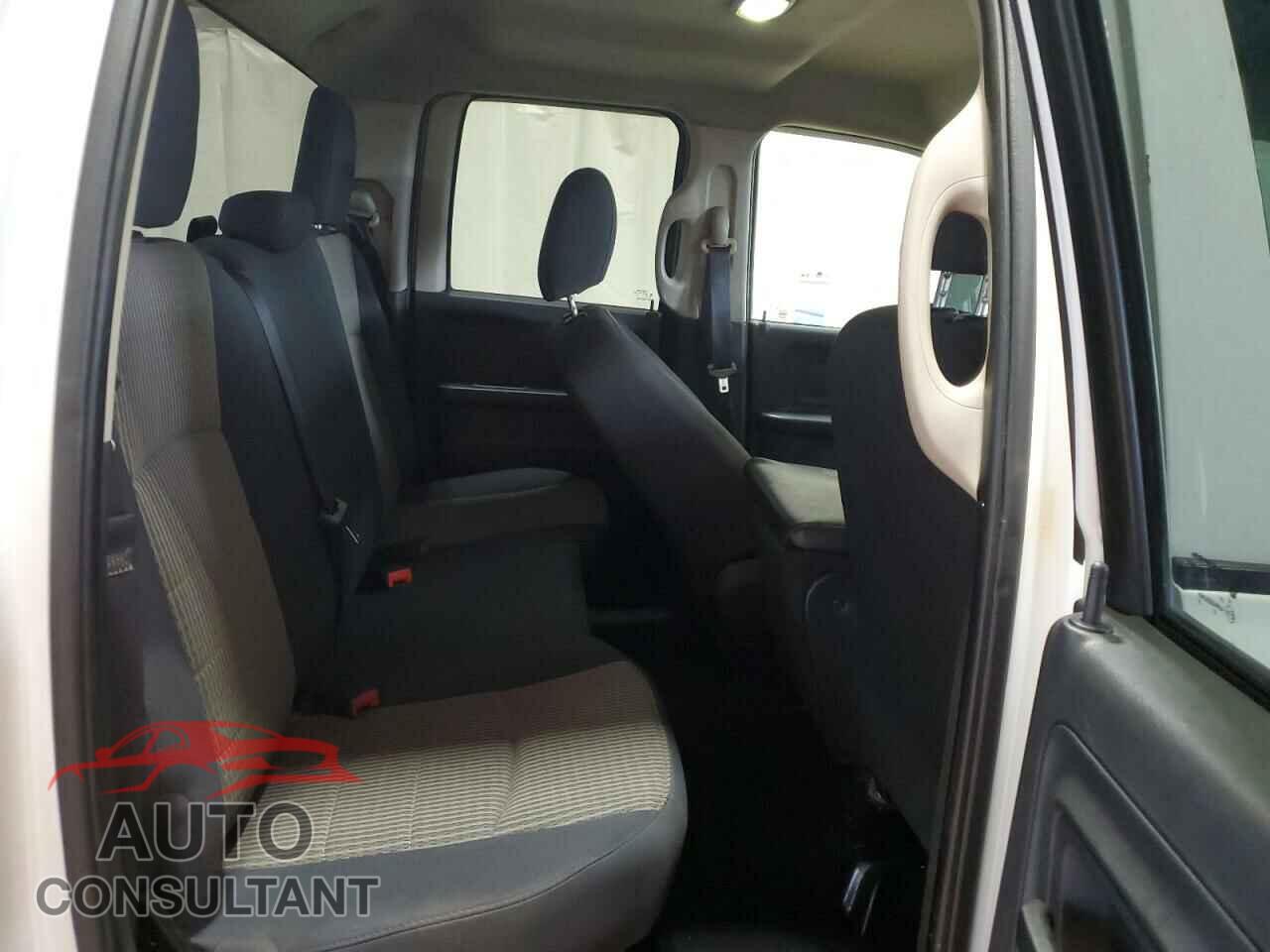DODGE RAM 1500 2012 - 1C6RD7FT7CS134431