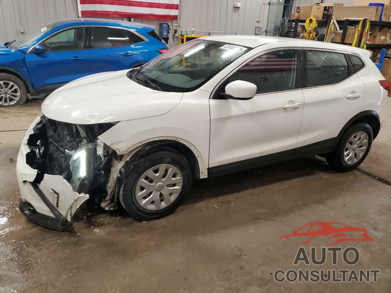 NISSAN ROGUE 2018 - JN1BJ1CR9JW250537