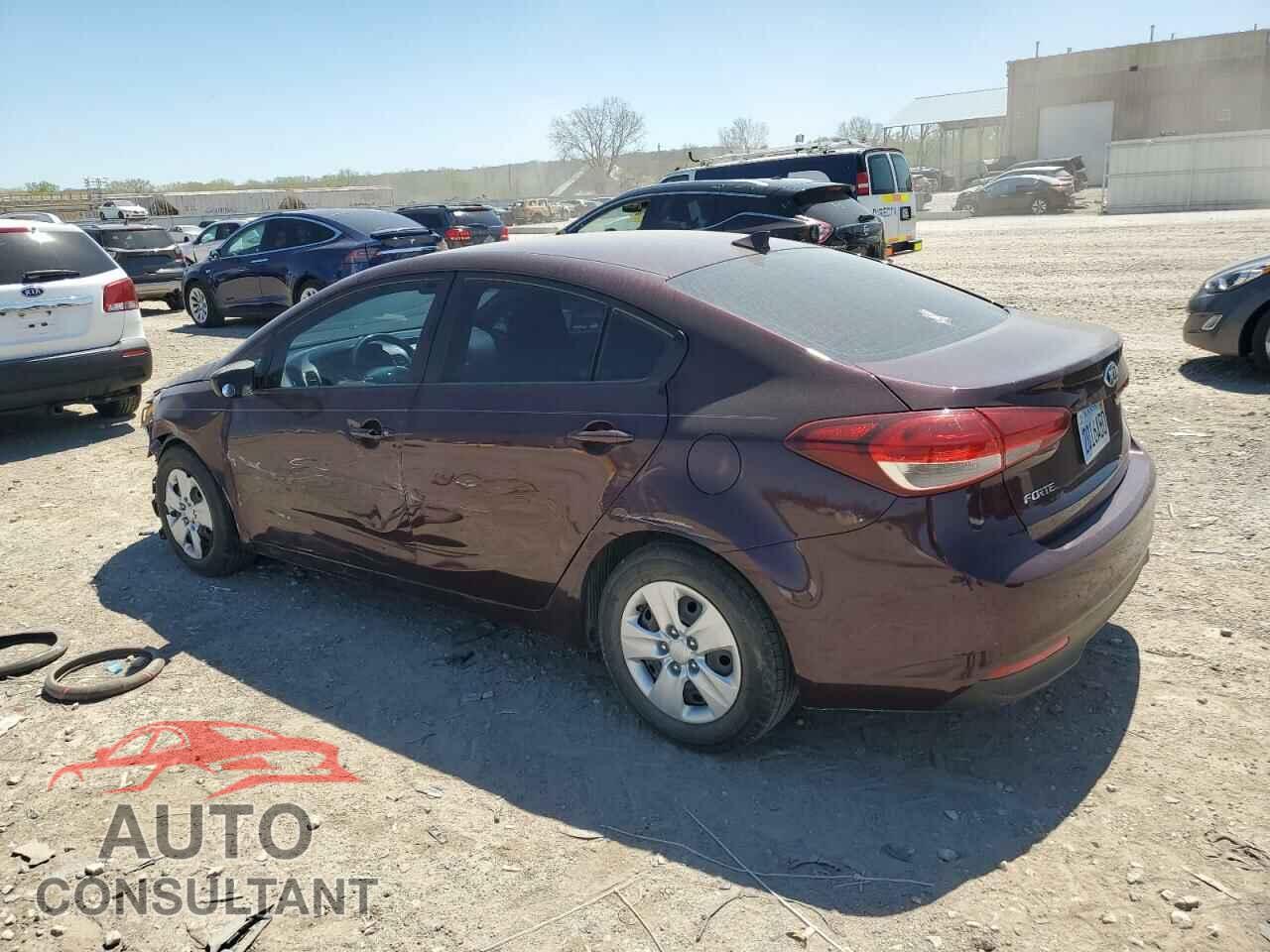 KIA FORTE 2017 - 3KPFK4A75HE137008