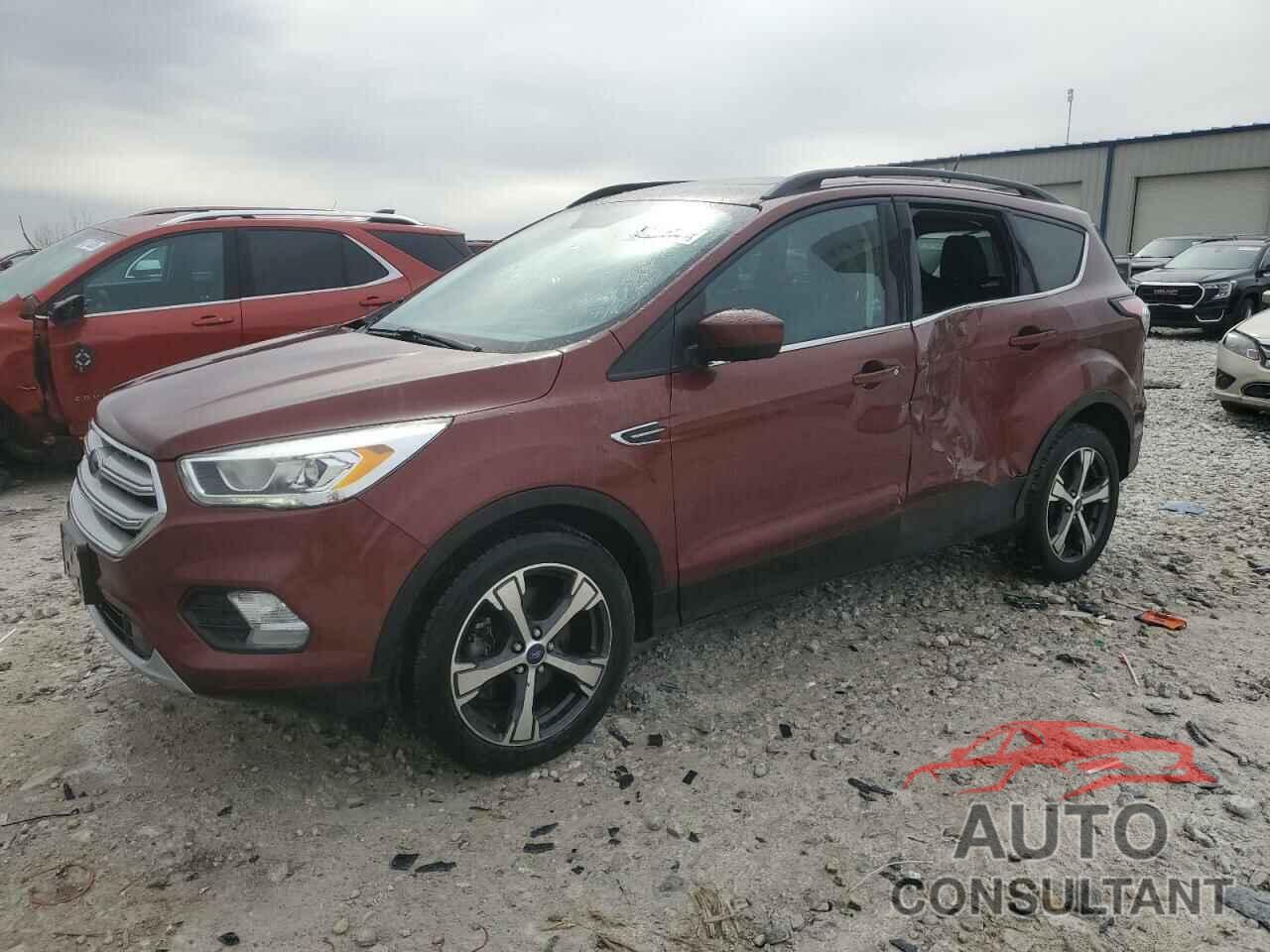 FORD ESCAPE 2018 - 1FMCU9HD5JUA40464