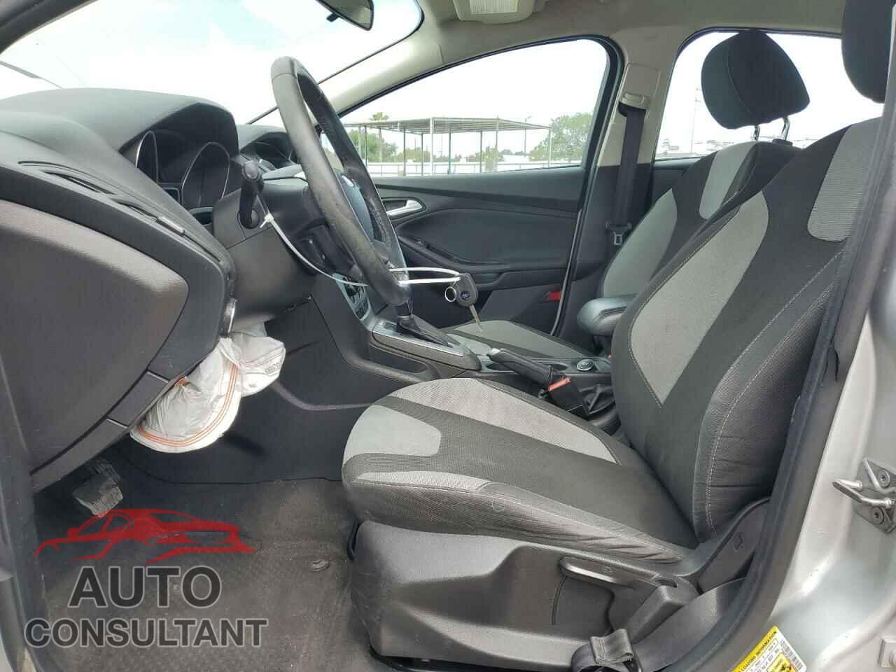 FORD FOCUS 2014 - 1FADP3F25EL357905