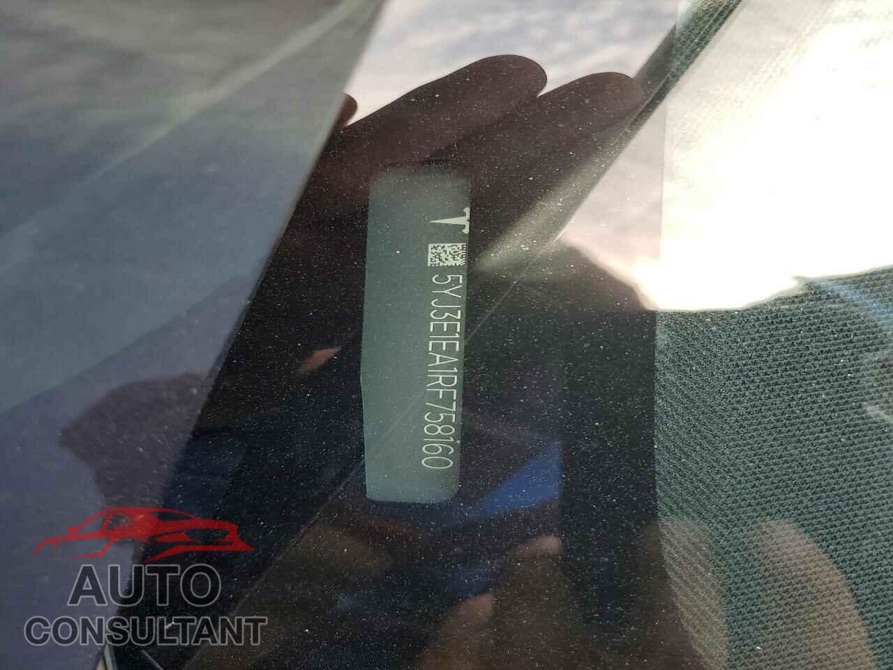 TESLA MODEL 3 2024 - 5YJ3E1EA1RF758160
