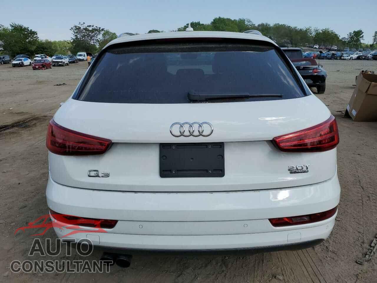 AUDI Q3 2017 - WA1ECCFS0HR008009