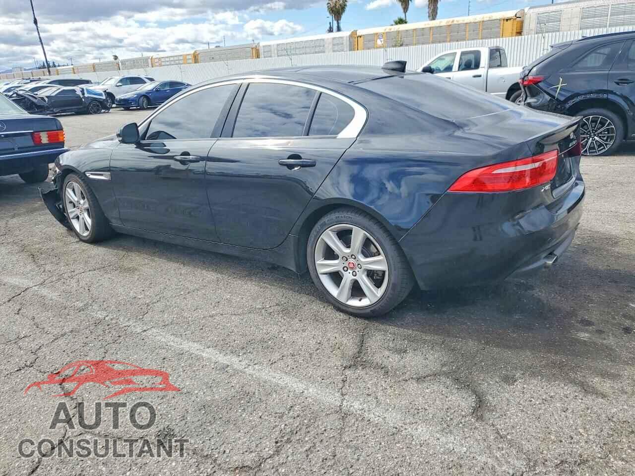 JAGUAR XE 2018 - SAJAD4FX7JCP28596