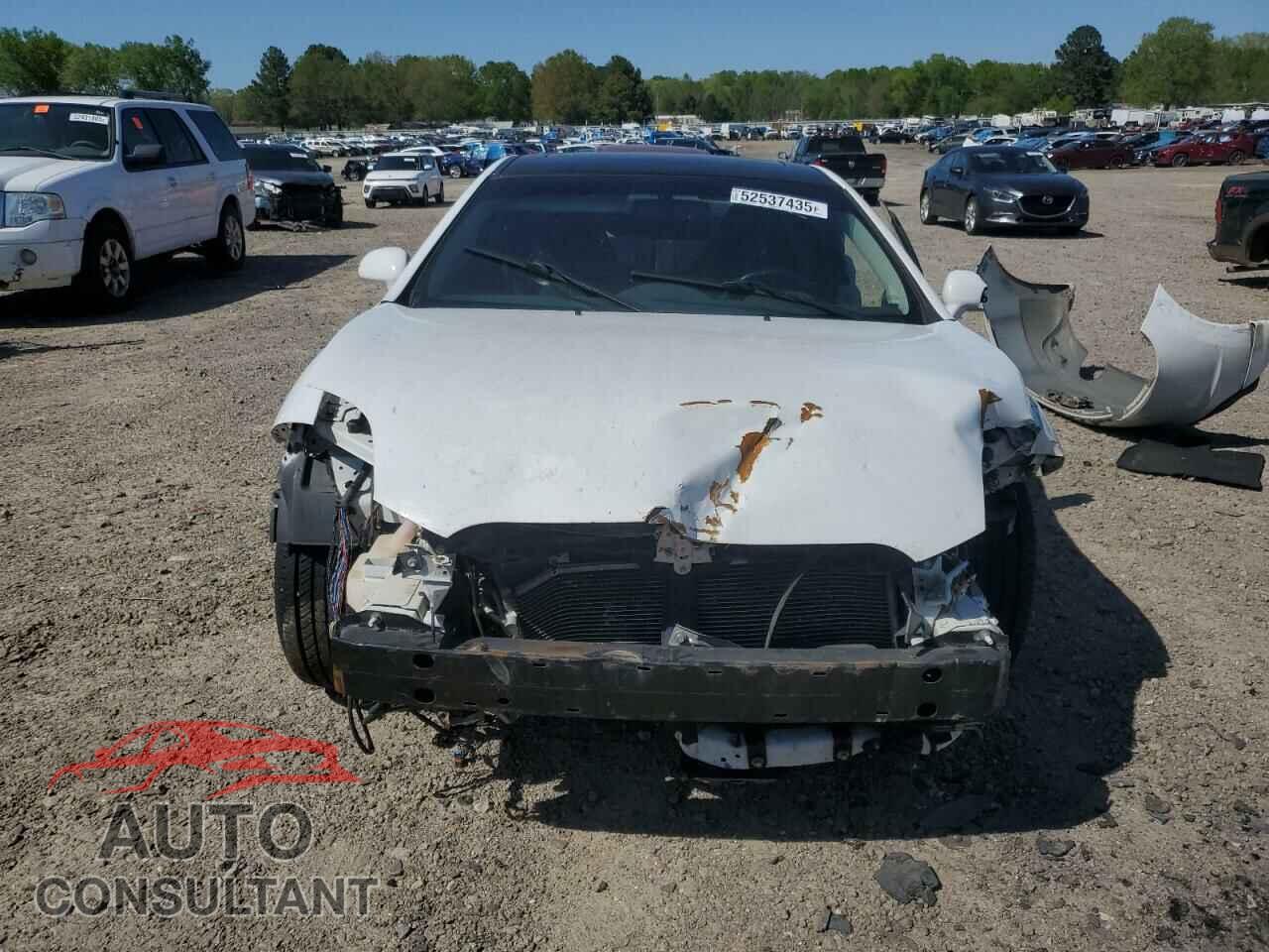 MITSUBISHI ECLIPSE 2011 - 4A31K3DT3BE012635