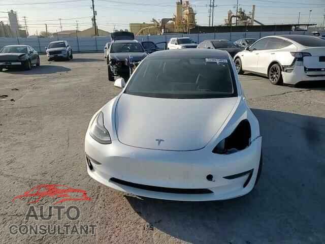 TESLA MODEL 3 2021 - 5YJ3E1EA5MF018216