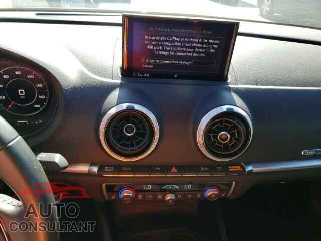 AUDI A3 2019 - WAUGUGFF0KA102027