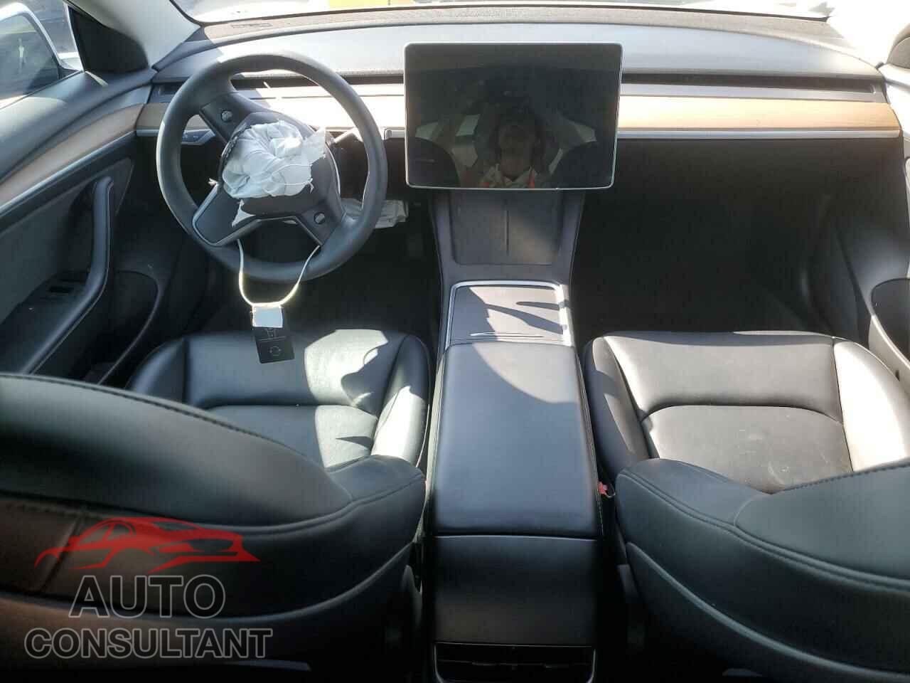 TESLA MODEL 3 2021 - 5YJ3E1EA4MF002993