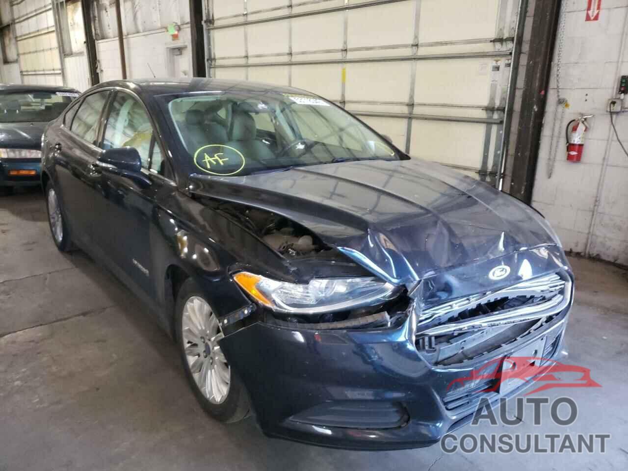 FORD FUSION 2016 - 3FA6P0LU7GR226847