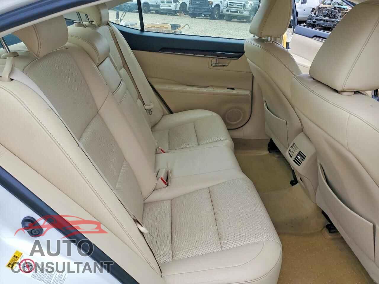 LEXUS ES350 2013 - JTHBK1GG7D2039656