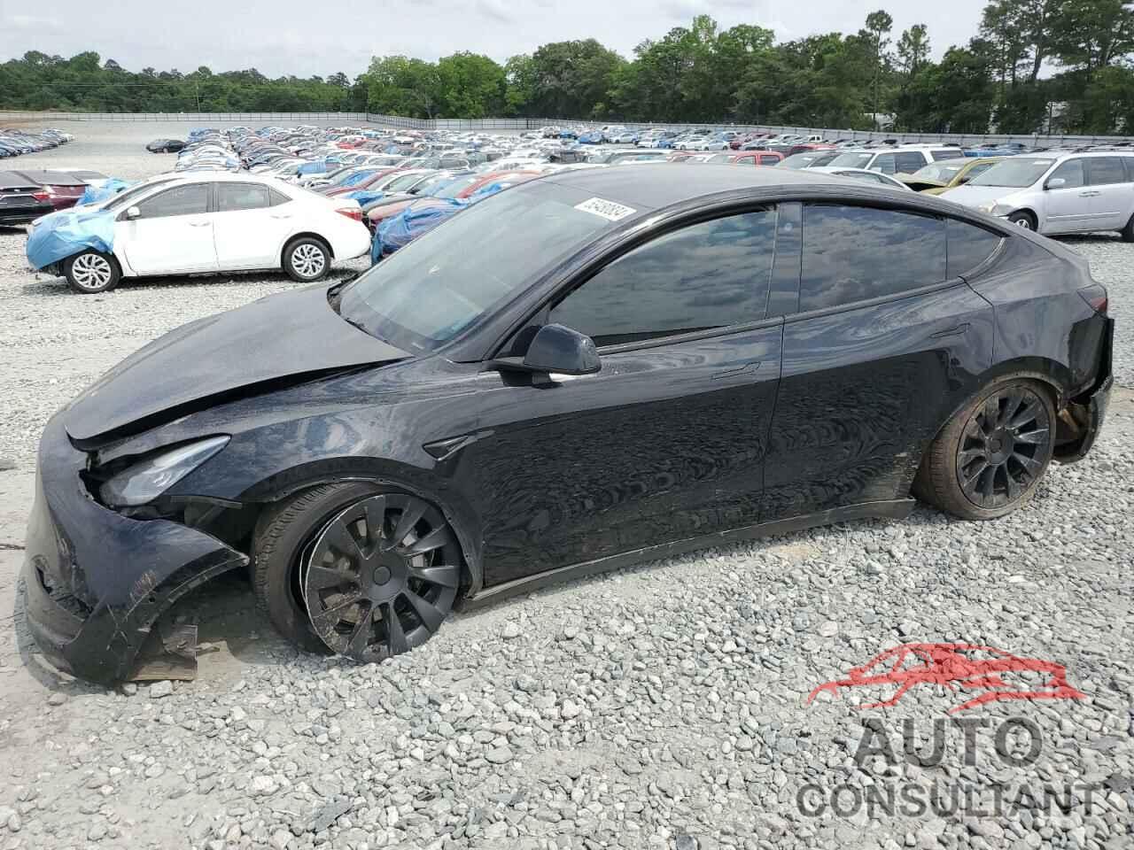 TESLA MODEL Y 2021 - 5YJYGDEE5MF230019