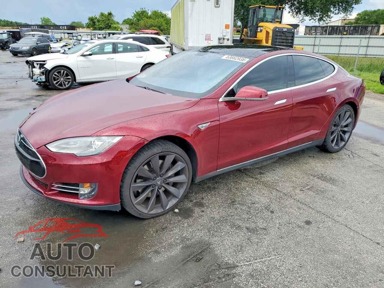 TESLA MODEL S 2012 - 5YJSA1DP7CFS00687