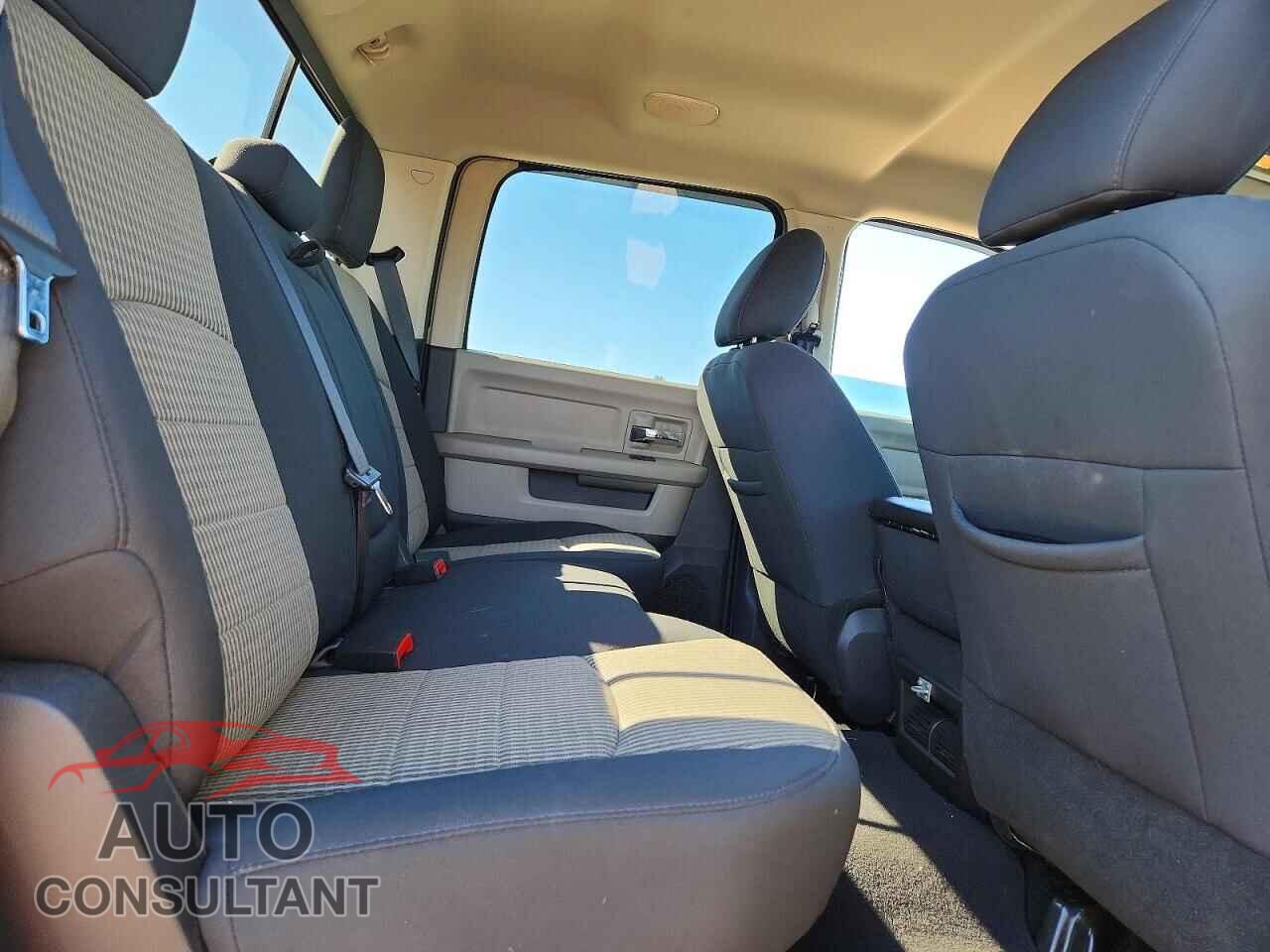 DODGE RAM 1500 2012 - 1C6RD7LT7CS188185