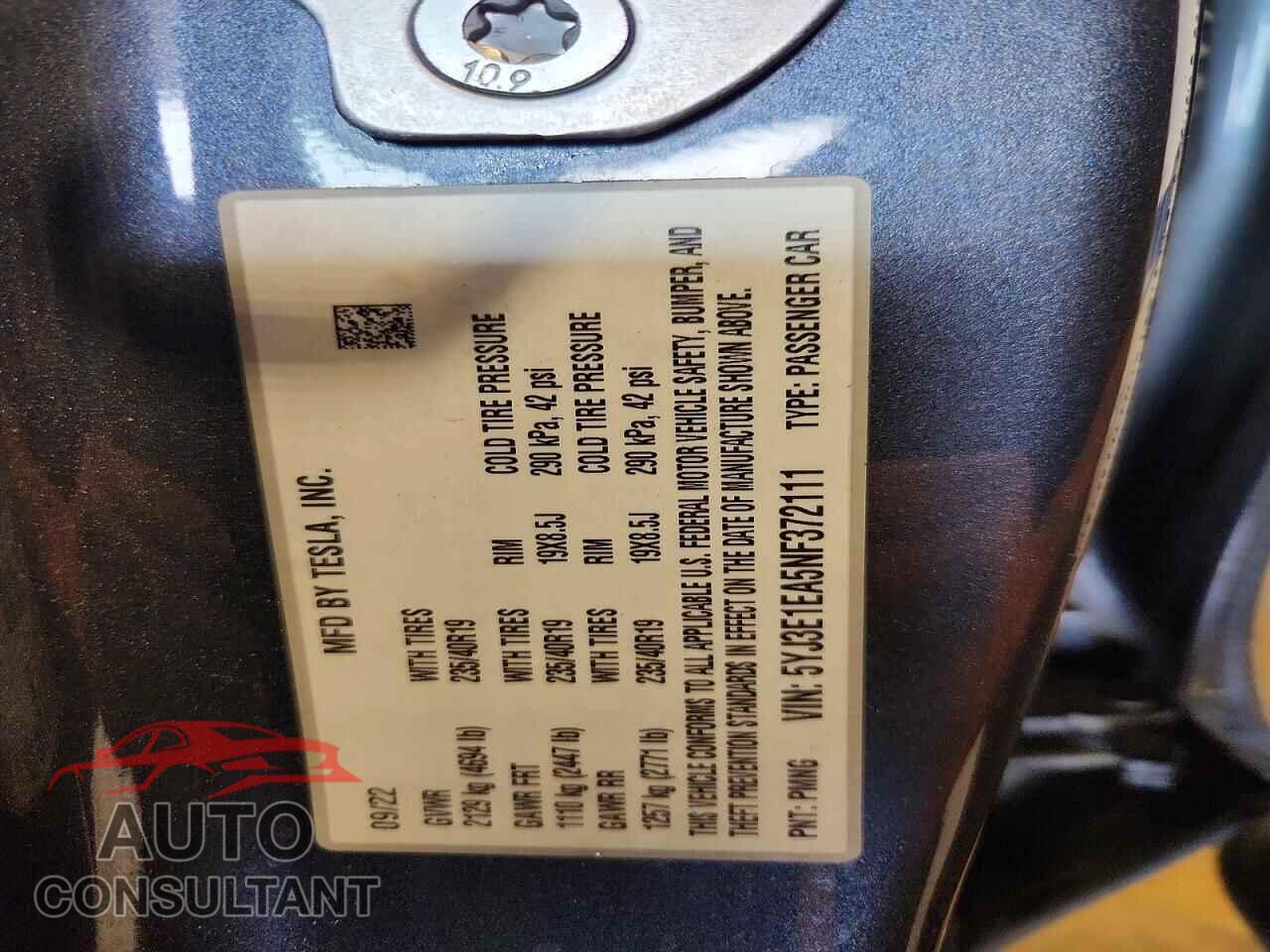 TESLA MODEL 3 2022 - 5YJ3E1EA5NF372111