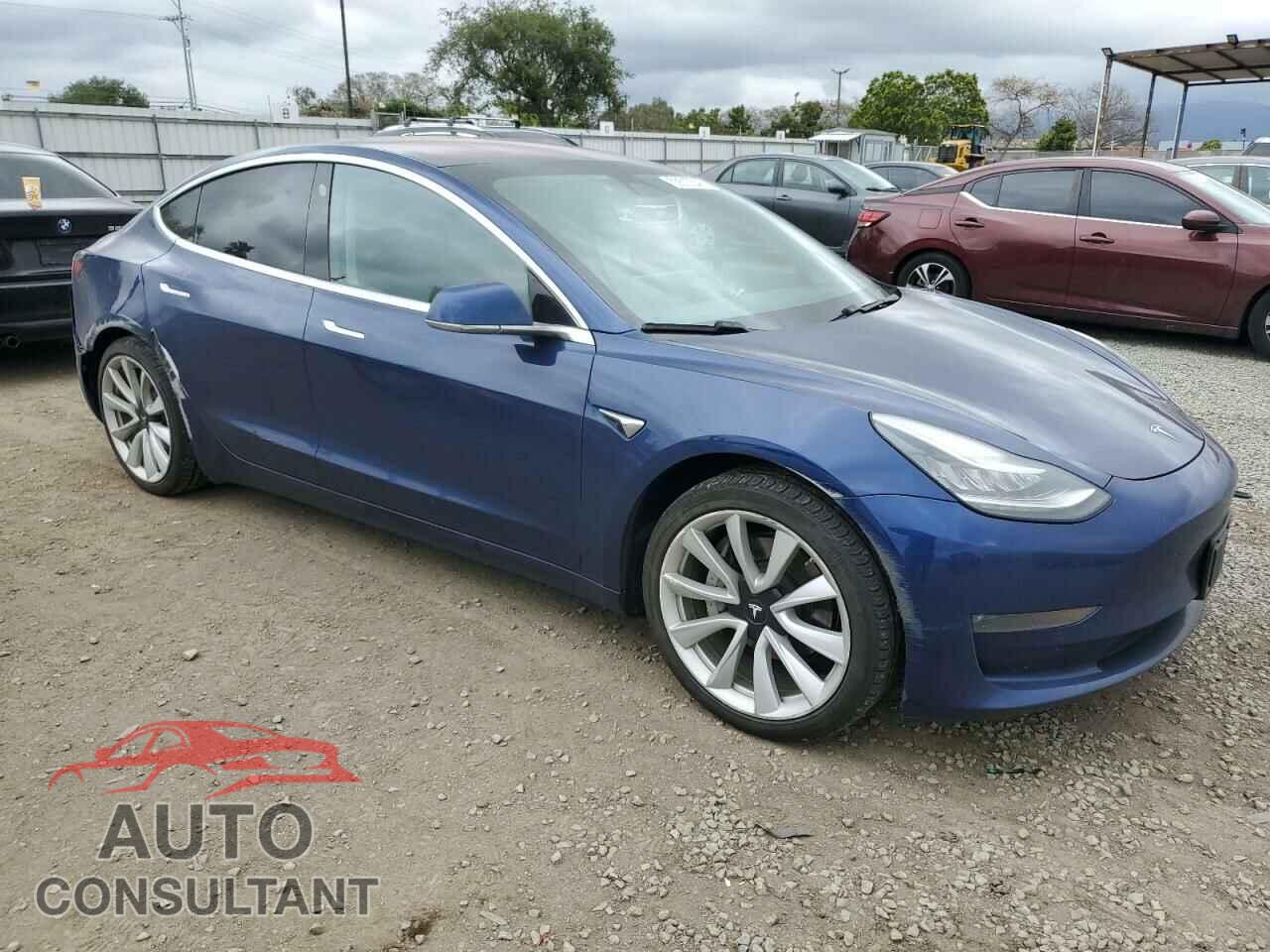 TESLA MODEL 3 2018 - 5YJ3E1EA3JF024835
