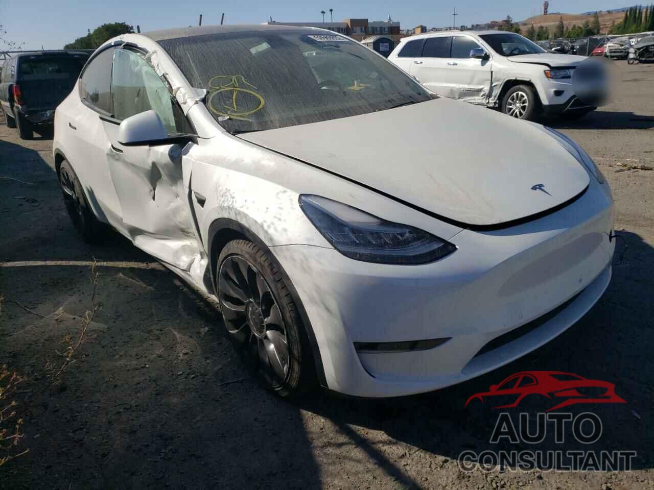 TESLA MODEL Y 2020 - 5YJYGDEF2LF033705